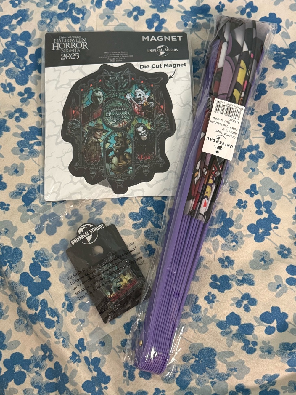 Halloween Horror Nights 2025 3 item set